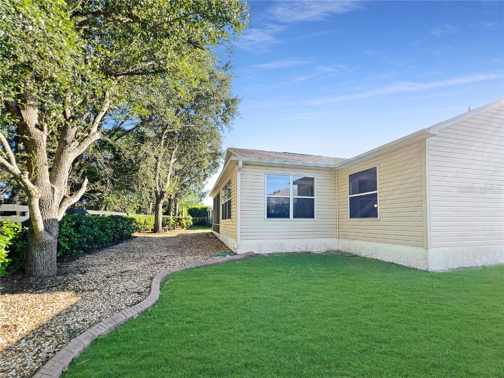2074 Harston Trail The Villages FL 32162 OM710298 image37