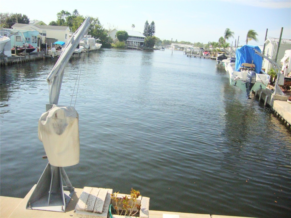 2074 Mast Lane #A-1 Palm Harbor FL 34683 - GULF OF MEXICO-INTERCOASTAL U8154758 image1