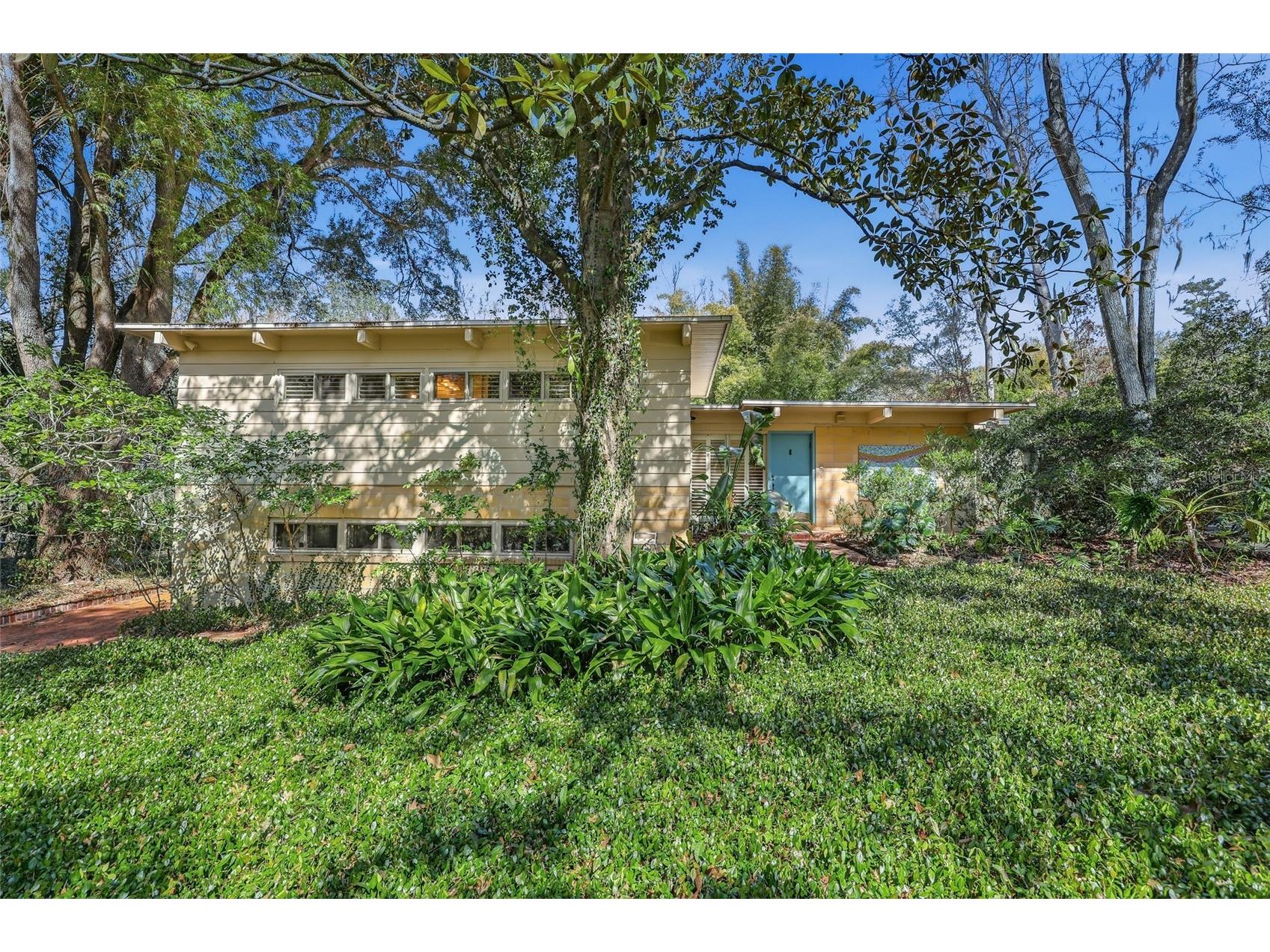 2074 NW 11th Road Gainesville FL 32605 GC537601 image1