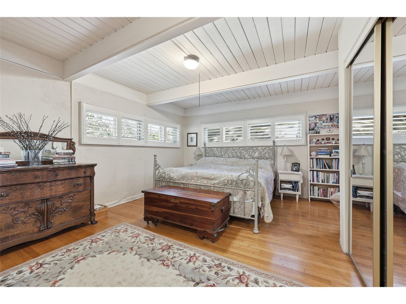 2074 NW 11th Road Gainesville FL 32605 GC537601 image18