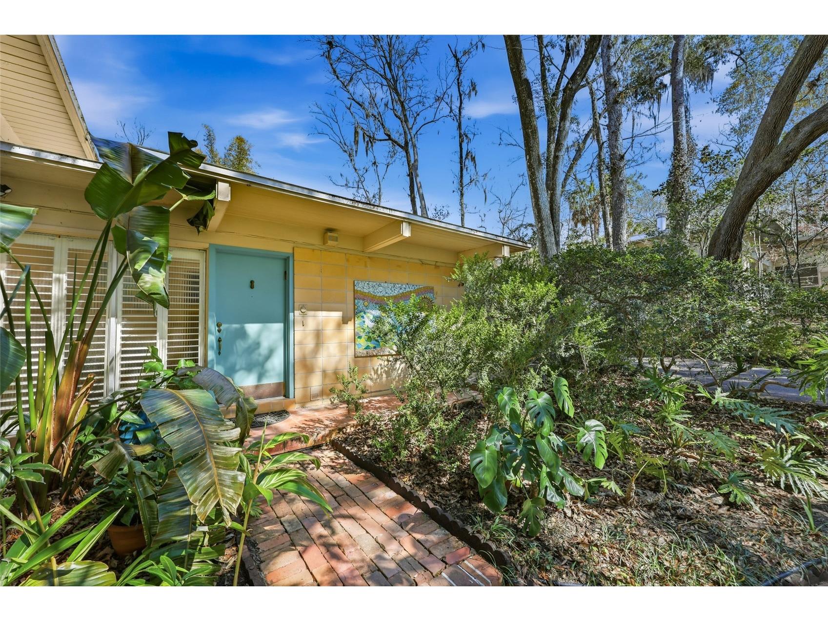 2074 NW 11th Road Gainesville FL 32605 GC537601 image46