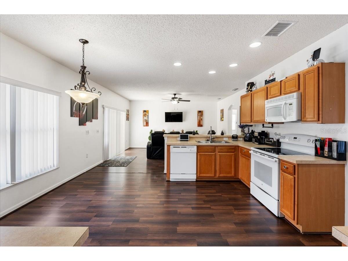 2074 Rio Grande Canyon Loop Kissimmee FL 34759 S5149644 image15