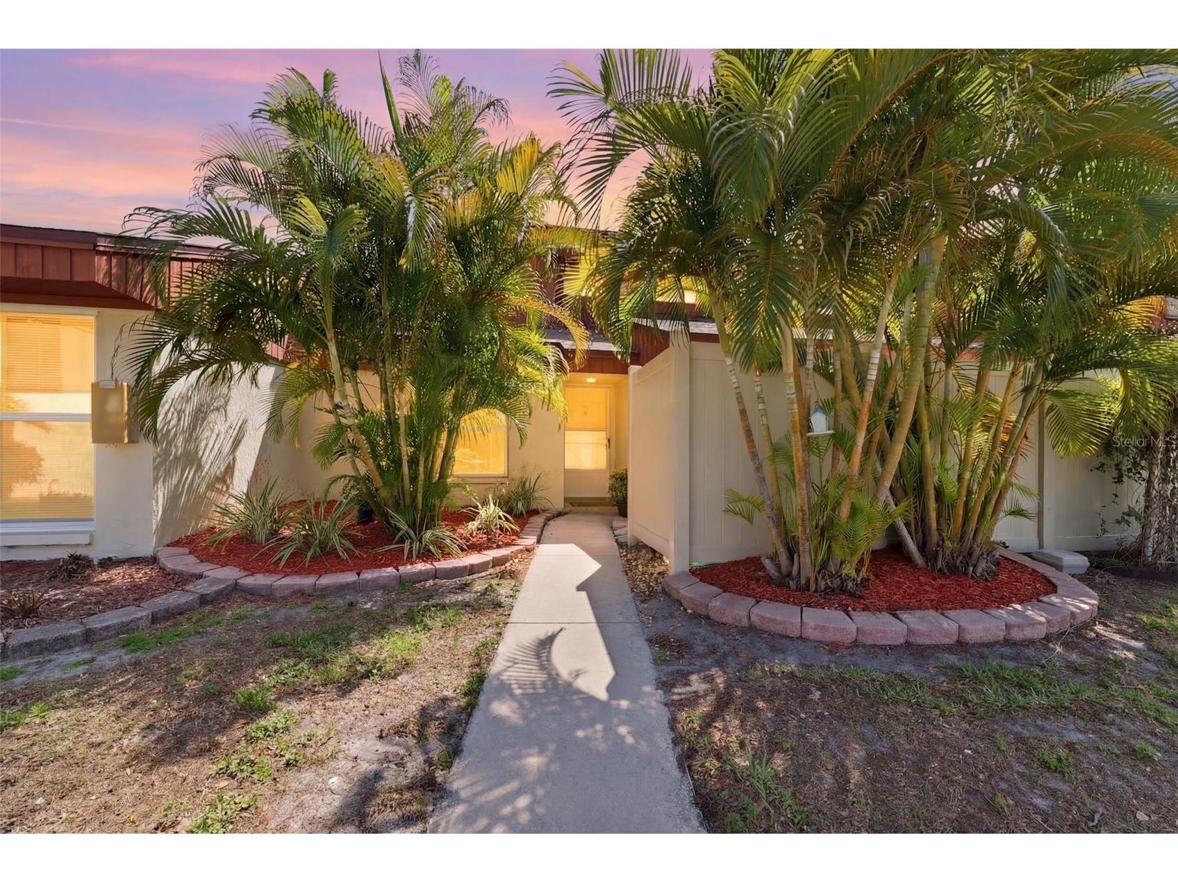 2074 Sunset Point Road #137 Clearwater FL 33765 TB8506844 image1
