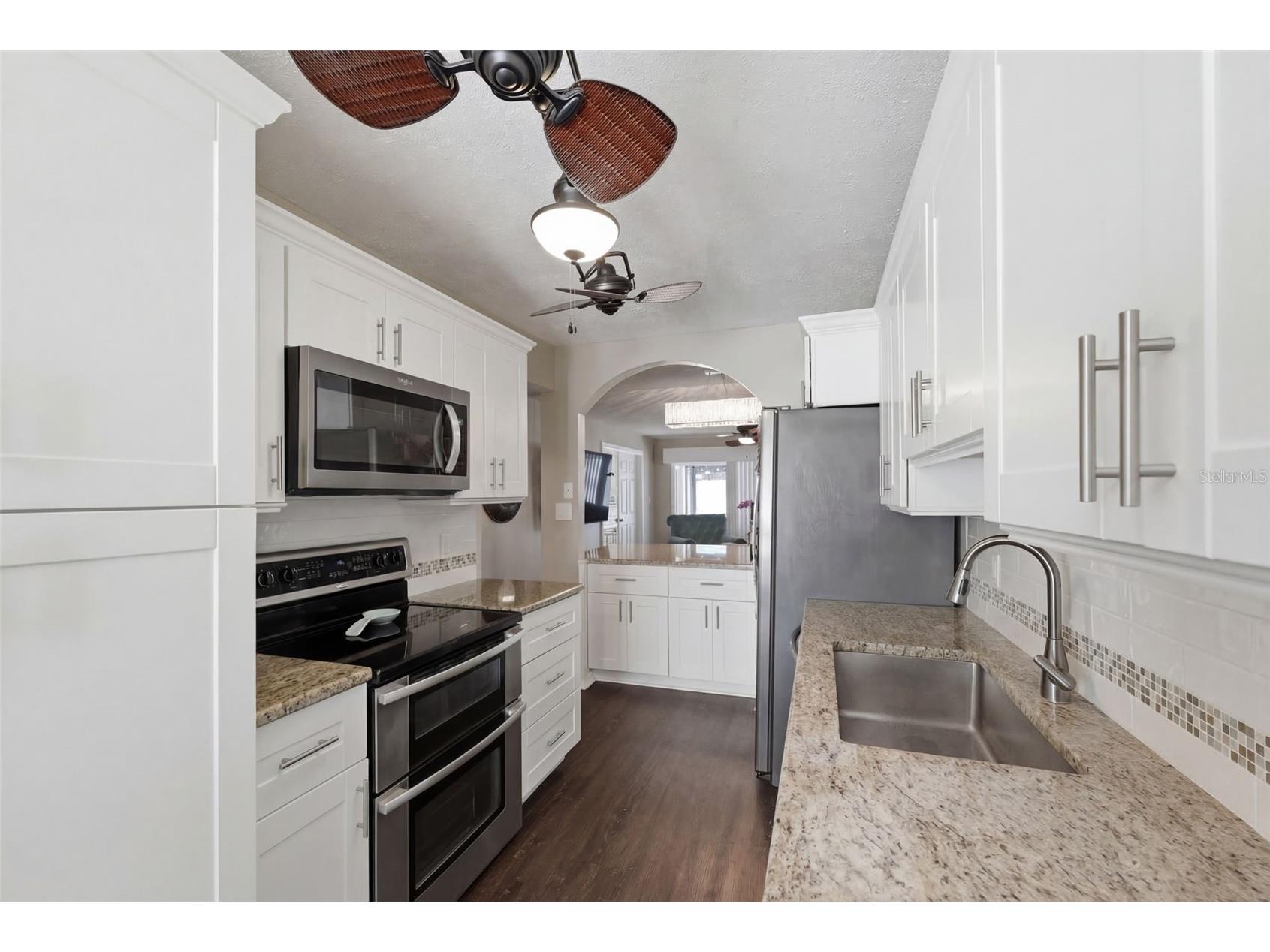 2074 Sunset Point Road #137 Clearwater FL 33765 TB8506844 image9