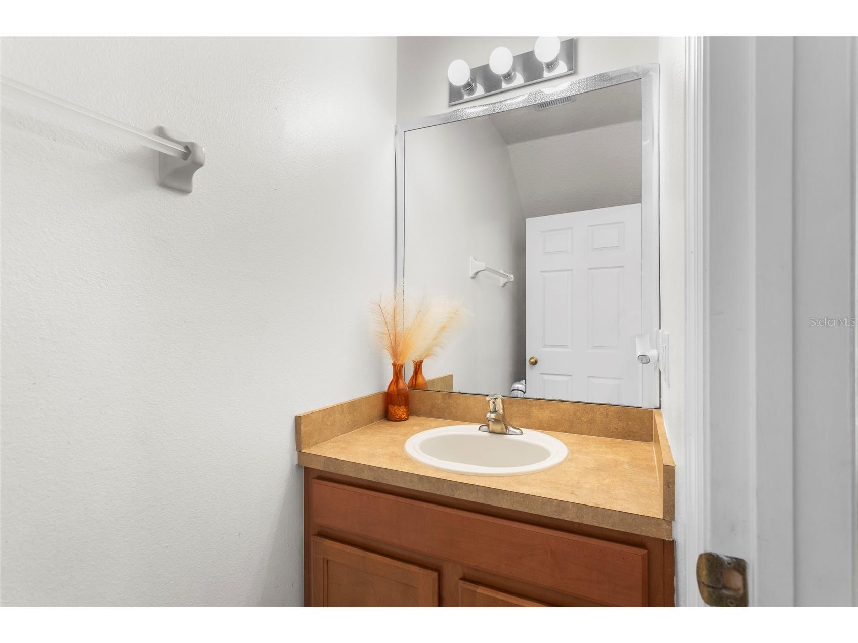 2075 Cypress Bay Boulevard Kissimmee FL 34743 S5144711 image4