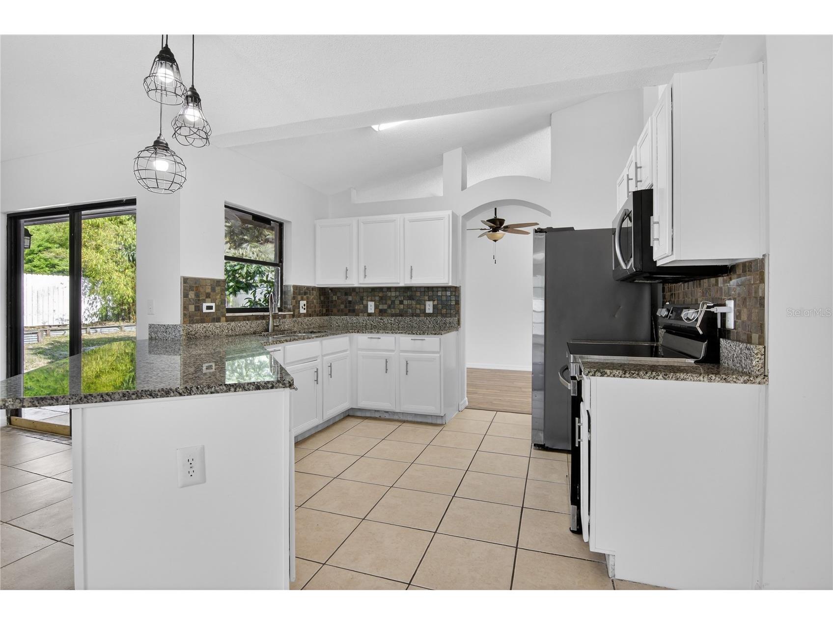 2075 Hedgerow Circle Ocoee FL 34761 O6395968 image15
