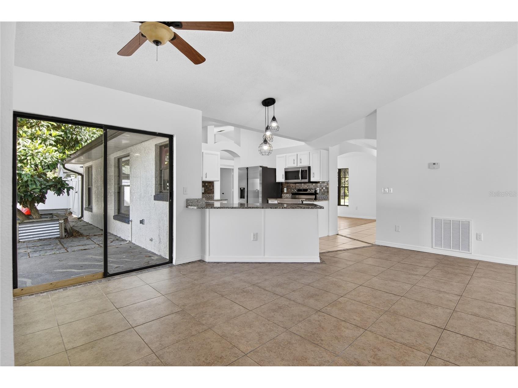 2075 Hedgerow Circle Ocoee FL 34761 O6395968 image27