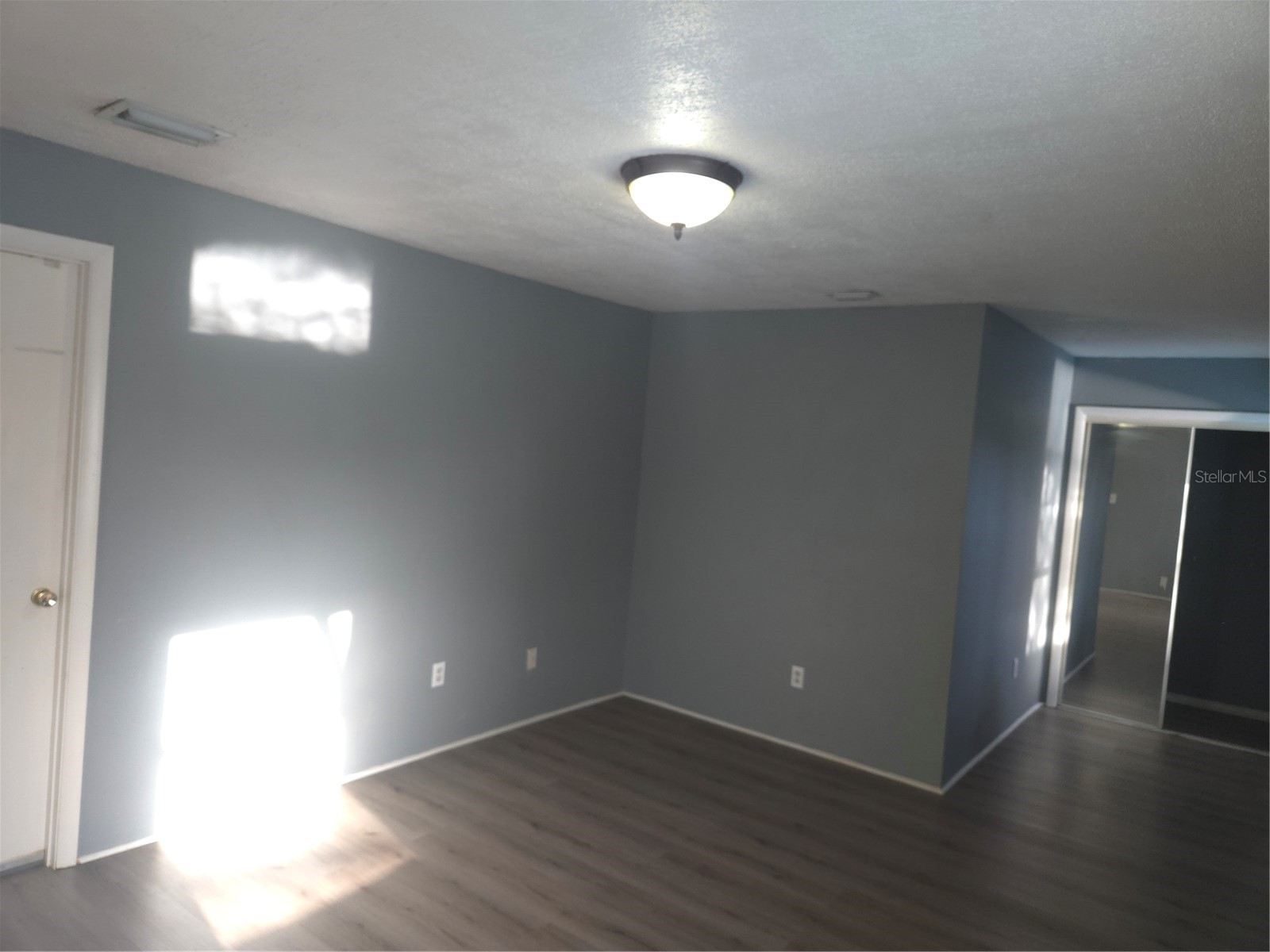 2075 N Keene Road Clearwater FL 33755 - MONTCLAIR LAKE TB8477685 image8