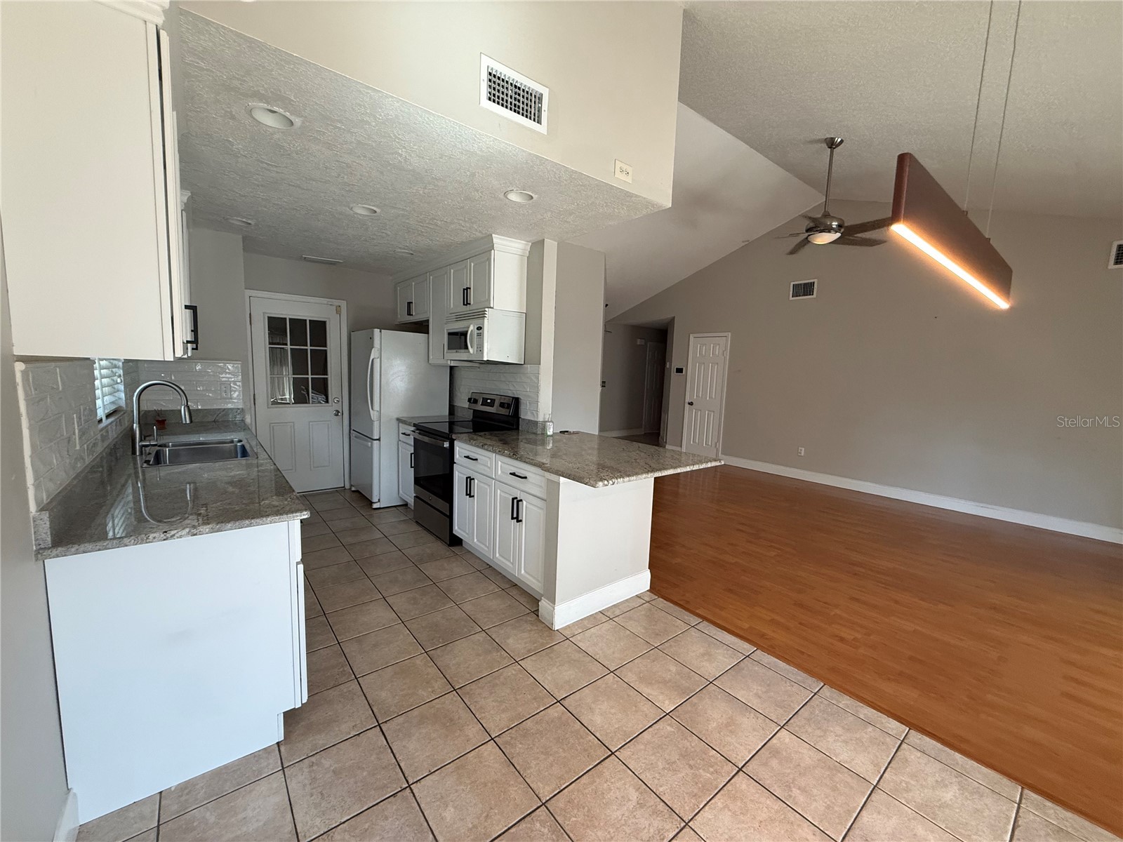 2075 Shadow Pine Drive Brandon FL 33511 TB8460547 image12