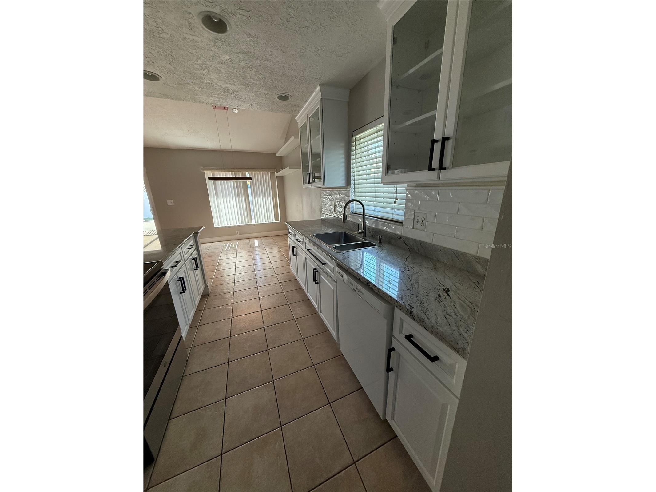 2075 Shadow Pine Drive Brandon FL 33511 TB8460547 image14