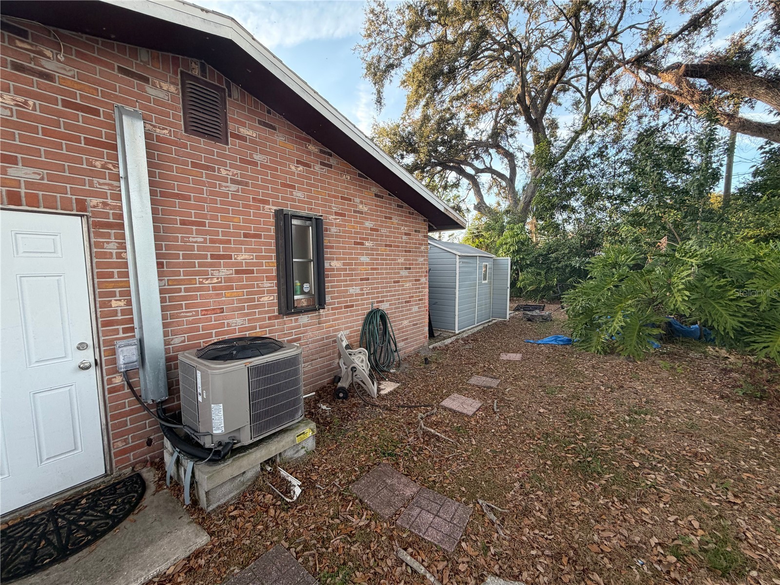 2076 Butternut Circle W Clearwater FL 33763 TB8473247 image28