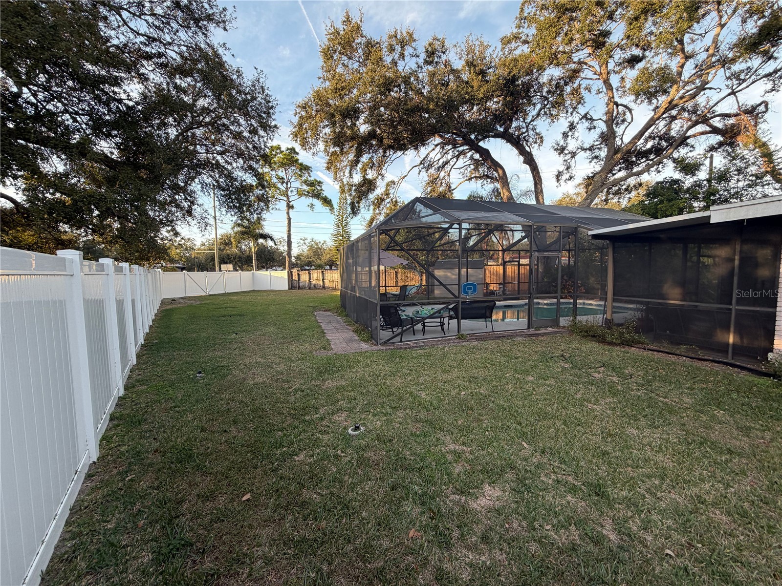 2076 Butternut Circle W Clearwater FL 33763 TB8473247 image36