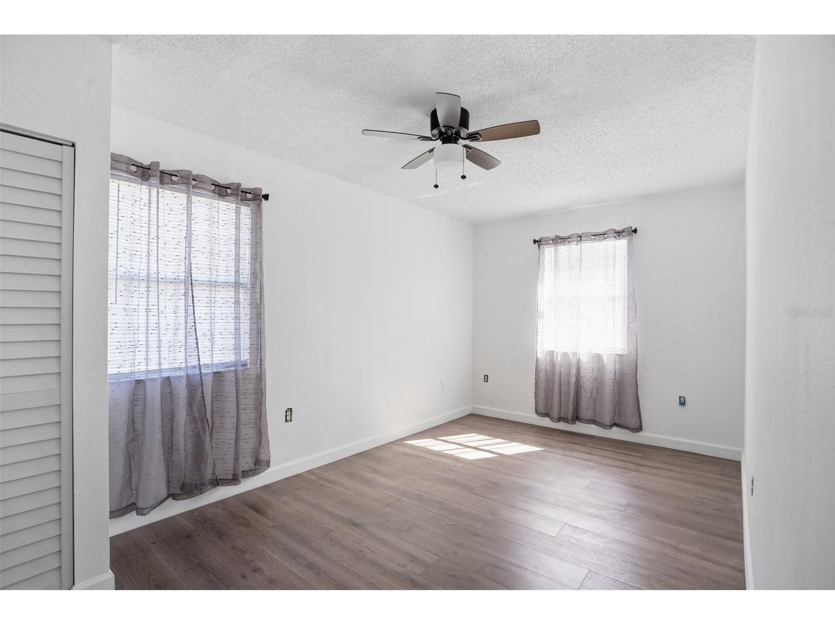 2076 Landover Boulevard Spring Hill FL 34608 W7883704 image19