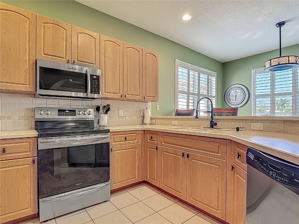 20768 Tisbury Lane North Fort Myers FL 33917 C7509505 image17