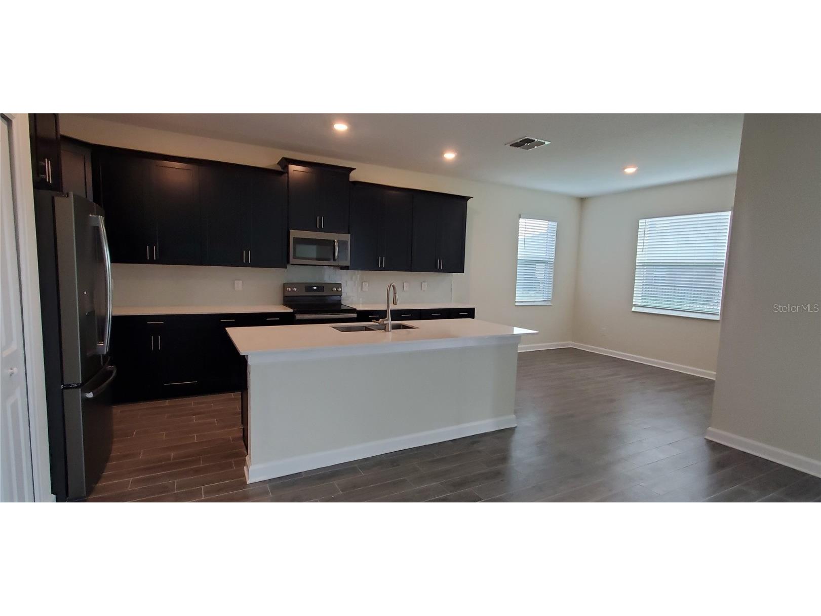 2077 Camden Loop Davenport FL 33837 S5128381 image3