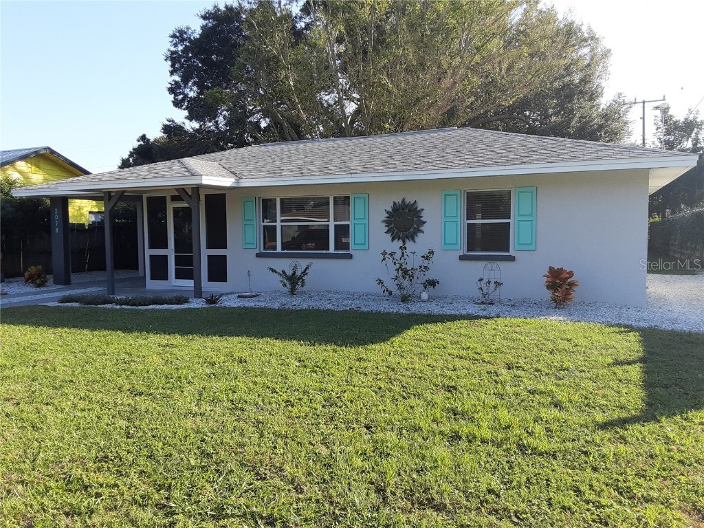 2078 Bougainvillea Street Sarasota FL 34239 A4588817 image1
