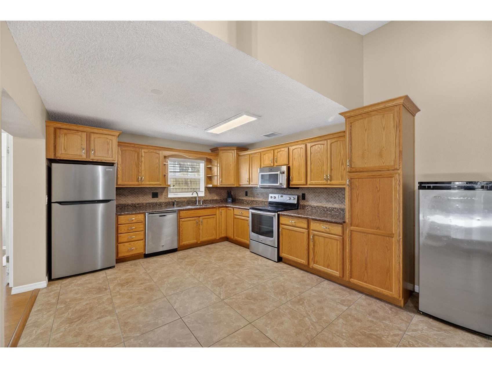 2078 Shadow Pine Drive Brandon FL 33511 TB8511003 image13