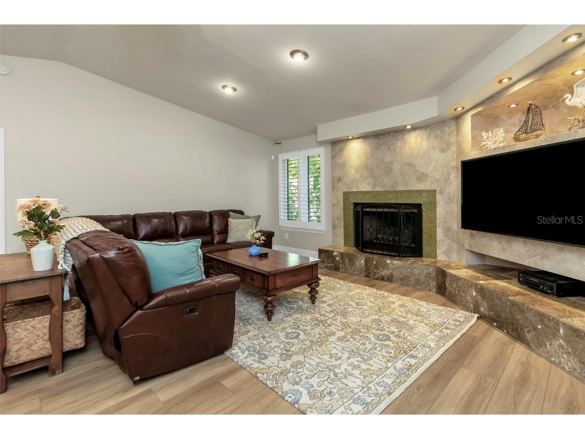 2079 Swan Lane Safety Harbor FL 34695 TB8450852 image17