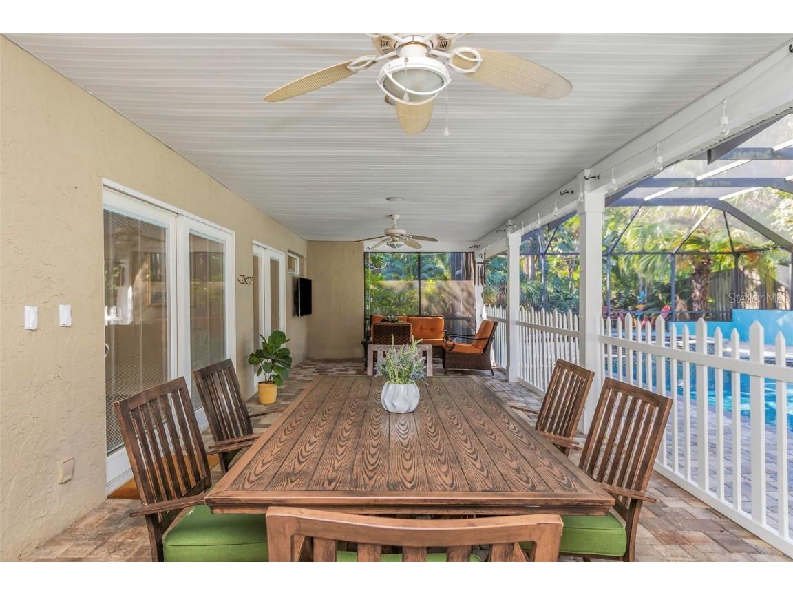 2079 Swan Lane Safety Harbor FL 34695 TB8450852 image20