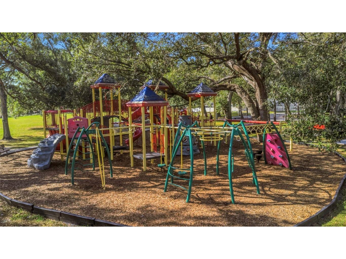 2079 Swan Lane Safety Harbor FL 34695 TB8450852 image37