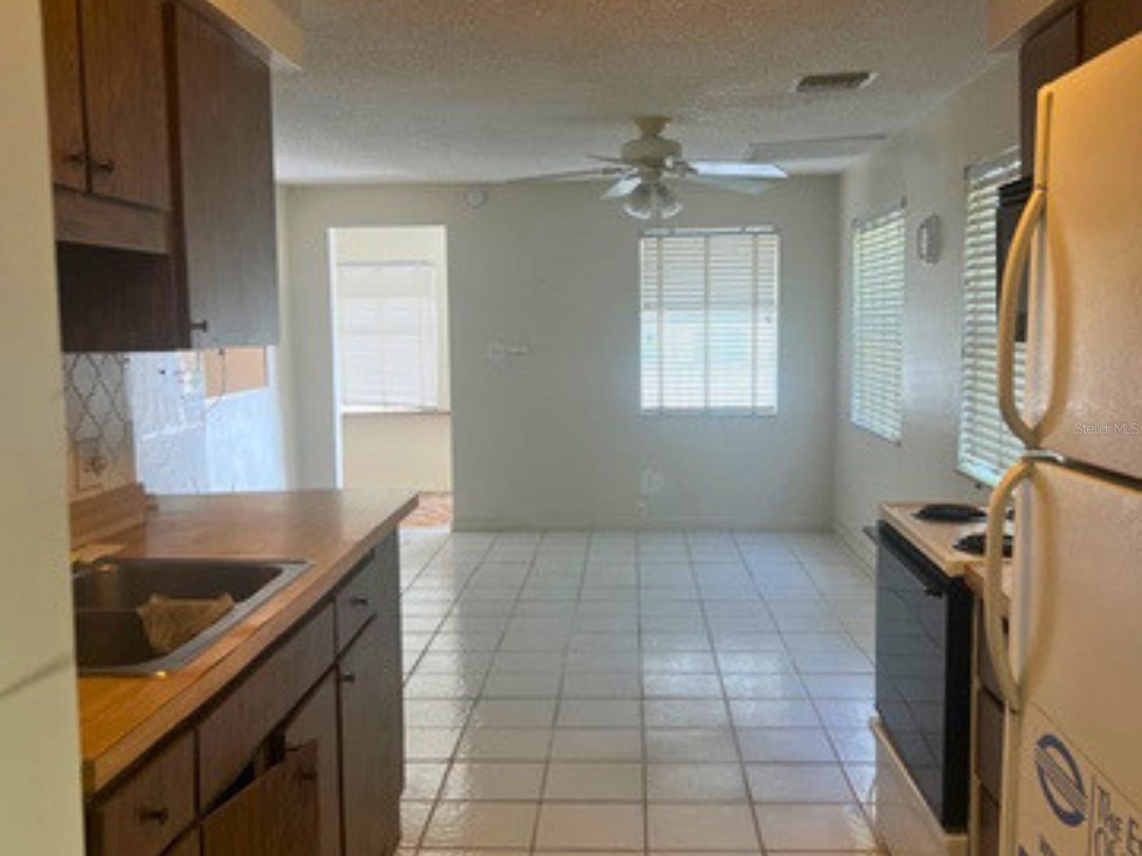 208 13th Street SW Largo FL 33770 TB8492533 image4