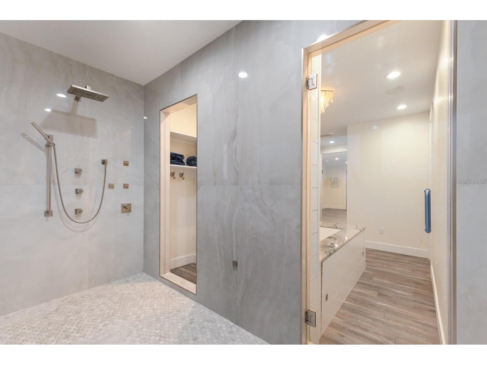 208 22nd Street Court NE Bradenton FL 34208 - MANATEE RIVER A4684585 image59