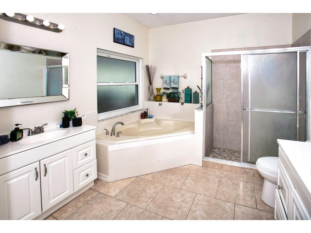 208 36th Street NE Bradenton FL 34208 A4678570 image26