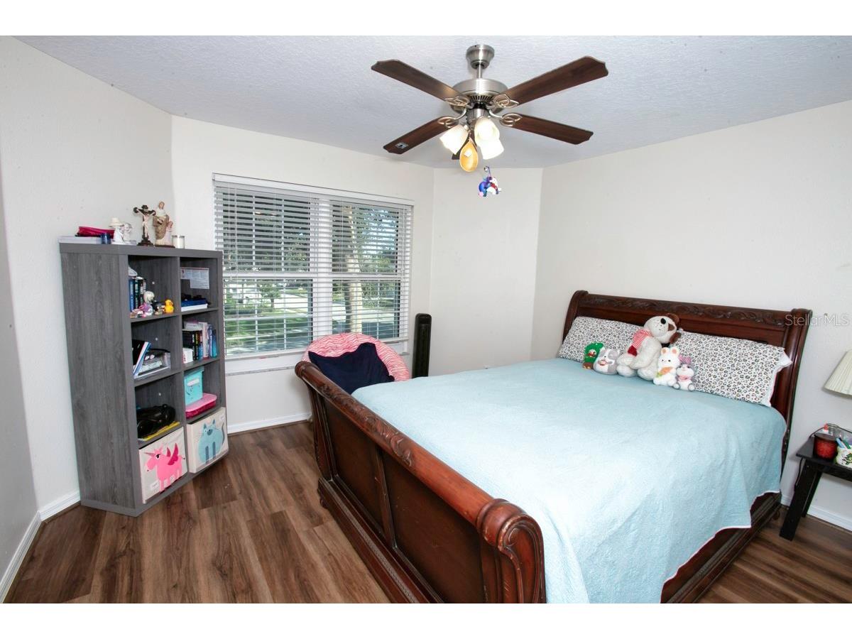 208 36th Street NE Bradenton FL 34208 A4678570 image31