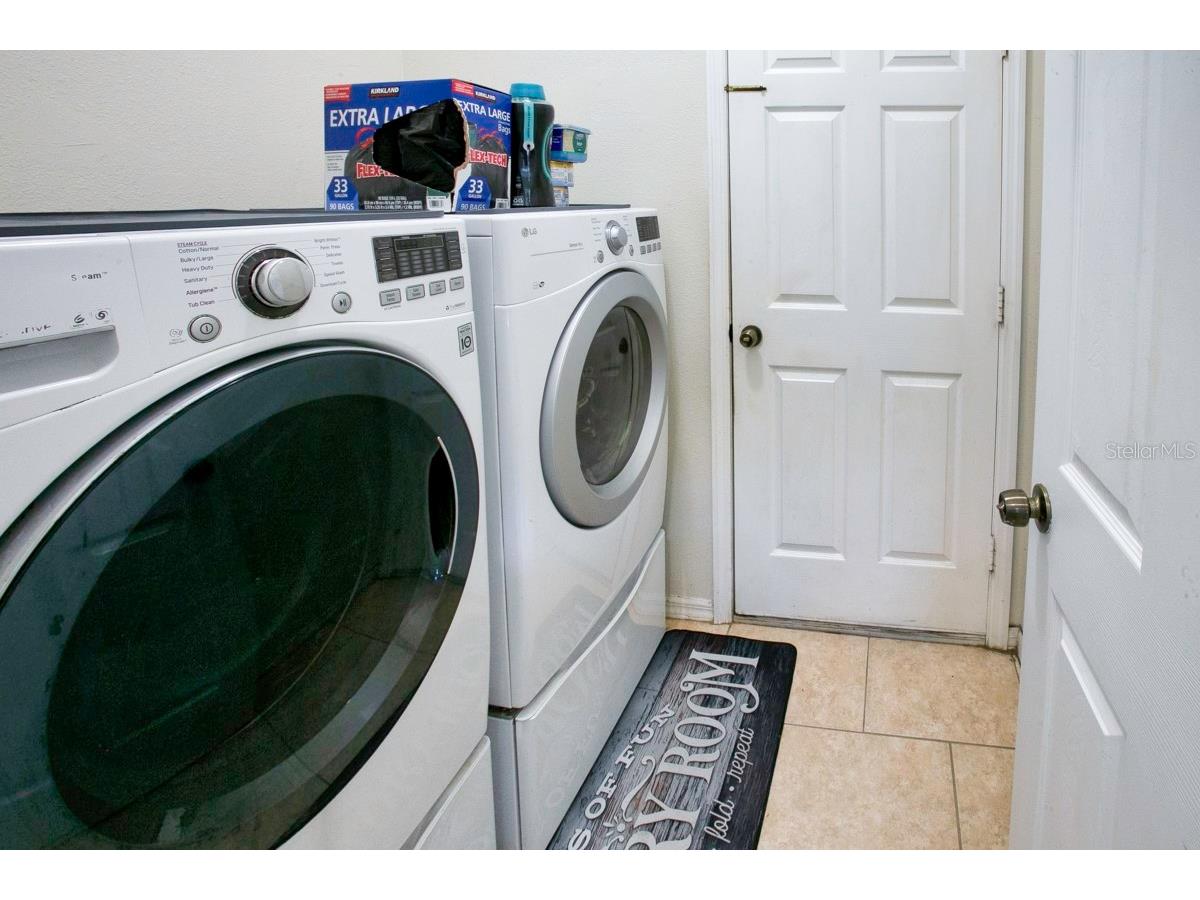 208 36th Street NE Bradenton FL 34208 A4678570 image34
