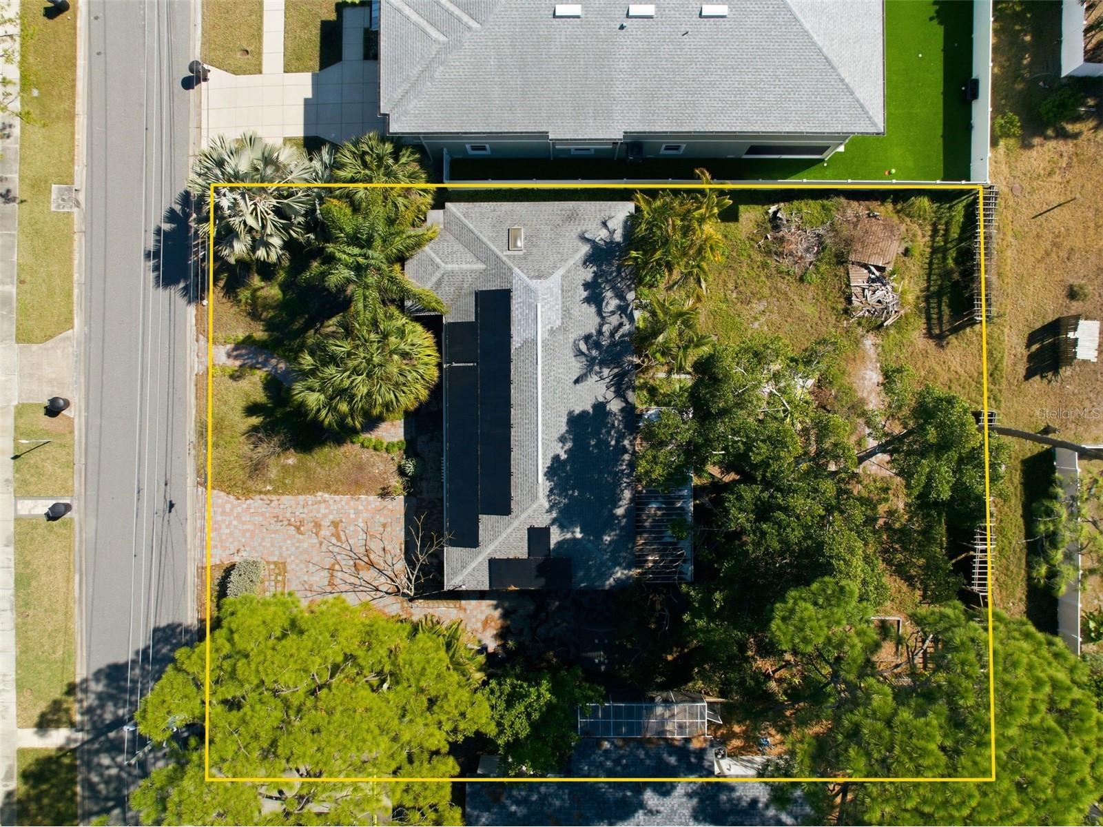 208 48th Avenue N Saint Petersburg FL 33703 TB8499062 image1