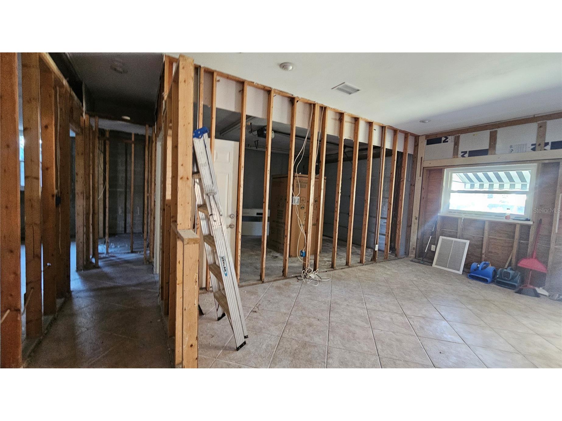 208 48th Avenue N Saint Petersburg FL 33703 TB8499062 image13