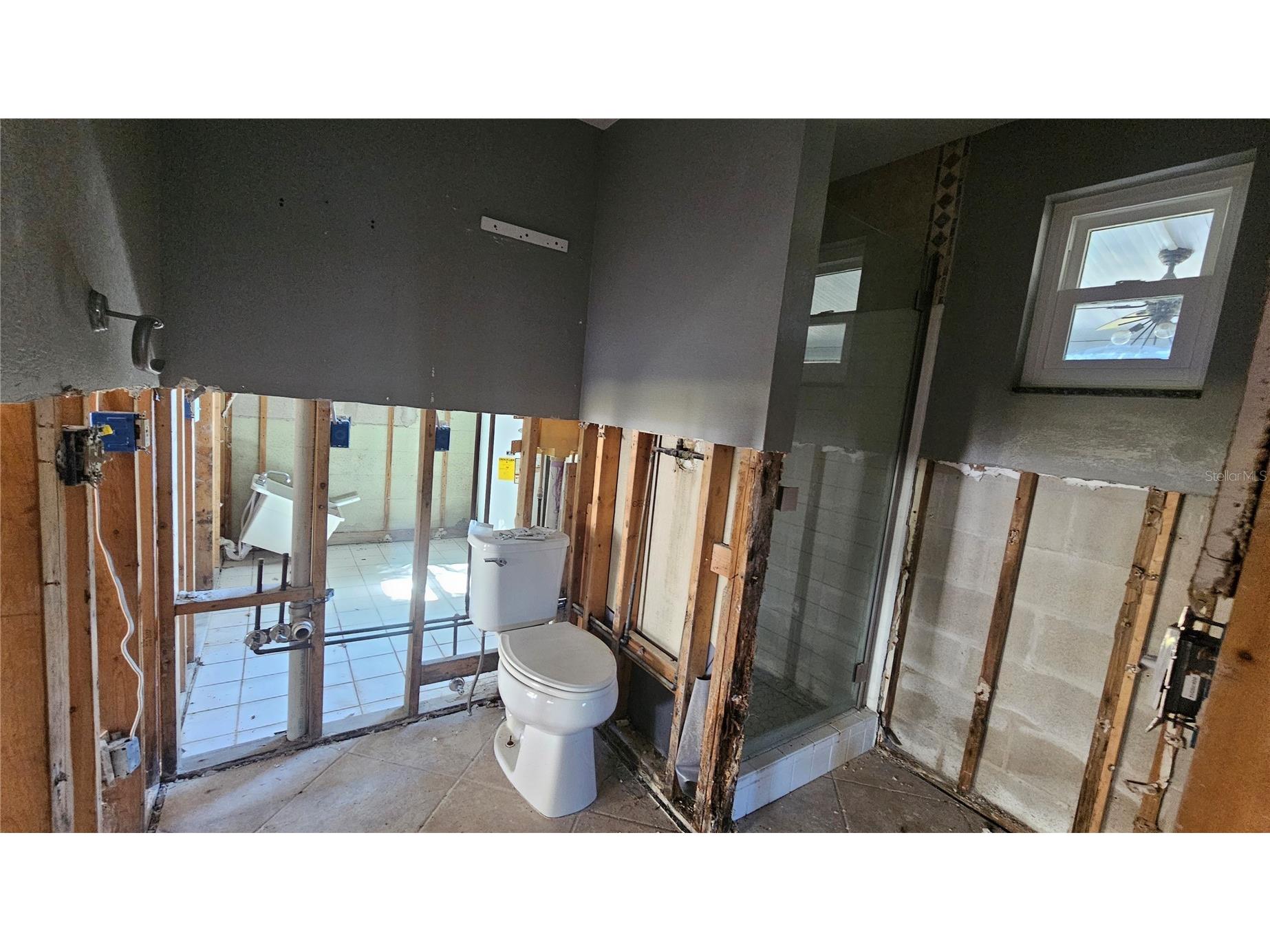 208 48th Avenue N Saint Petersburg FL 33703 TB8499062 image19