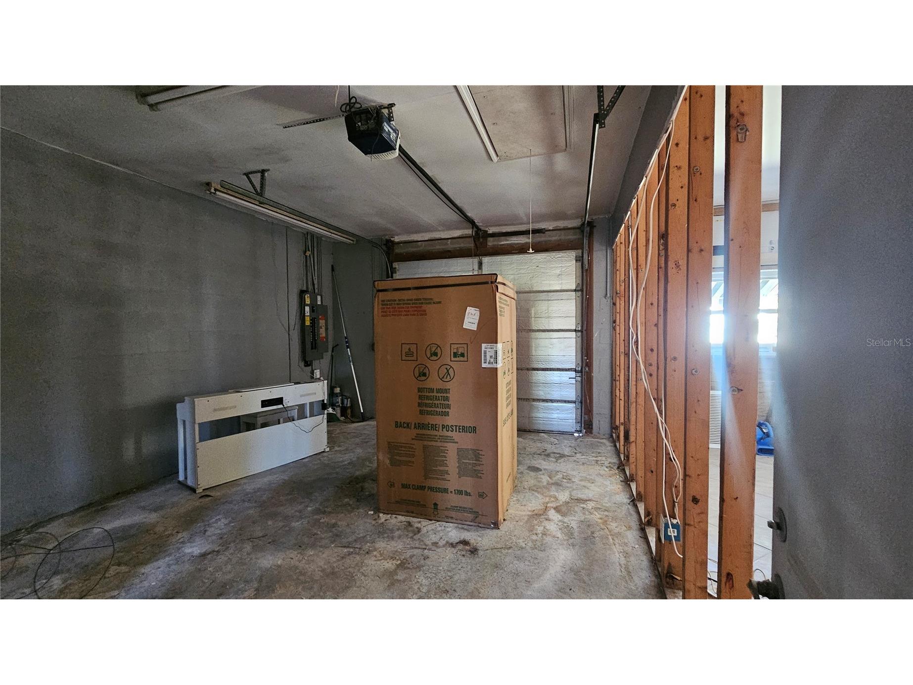 208 48th Avenue N Saint Petersburg FL 33703 TB8499062 image23
