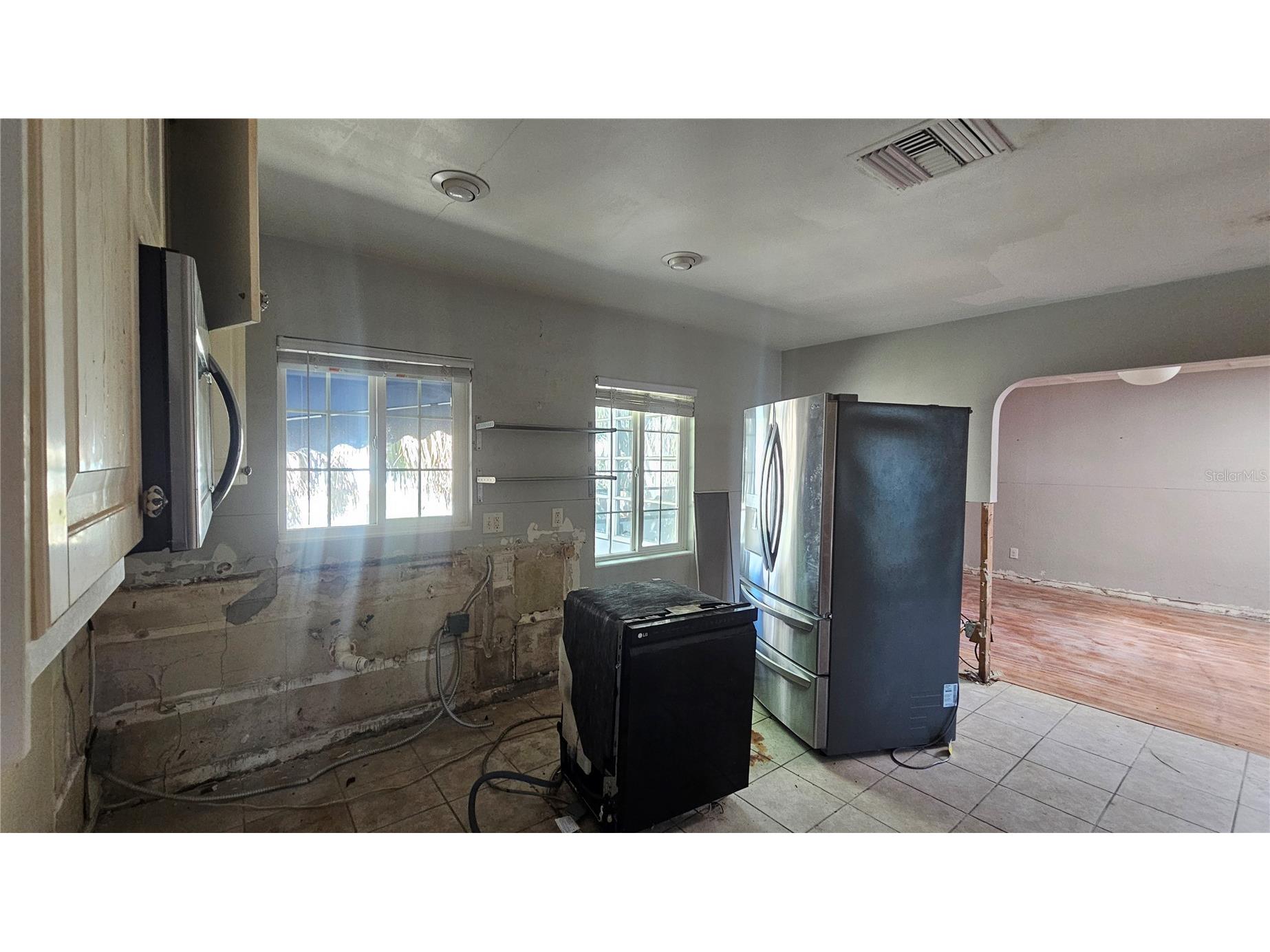 208 48th Avenue N Saint Petersburg FL 33703 TB8499062 image28