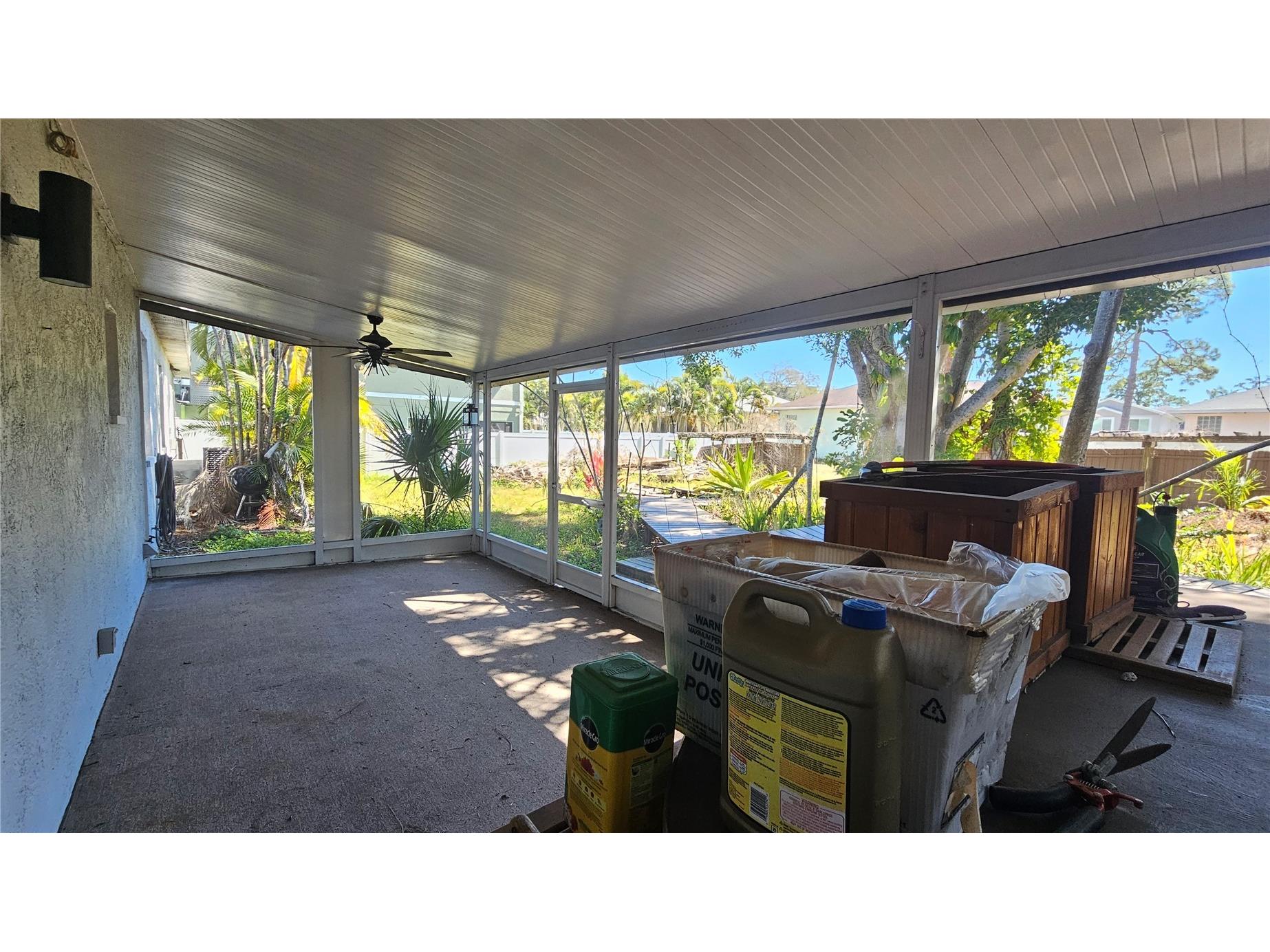208 48th Avenue N Saint Petersburg FL 33703 TB8499062 image42