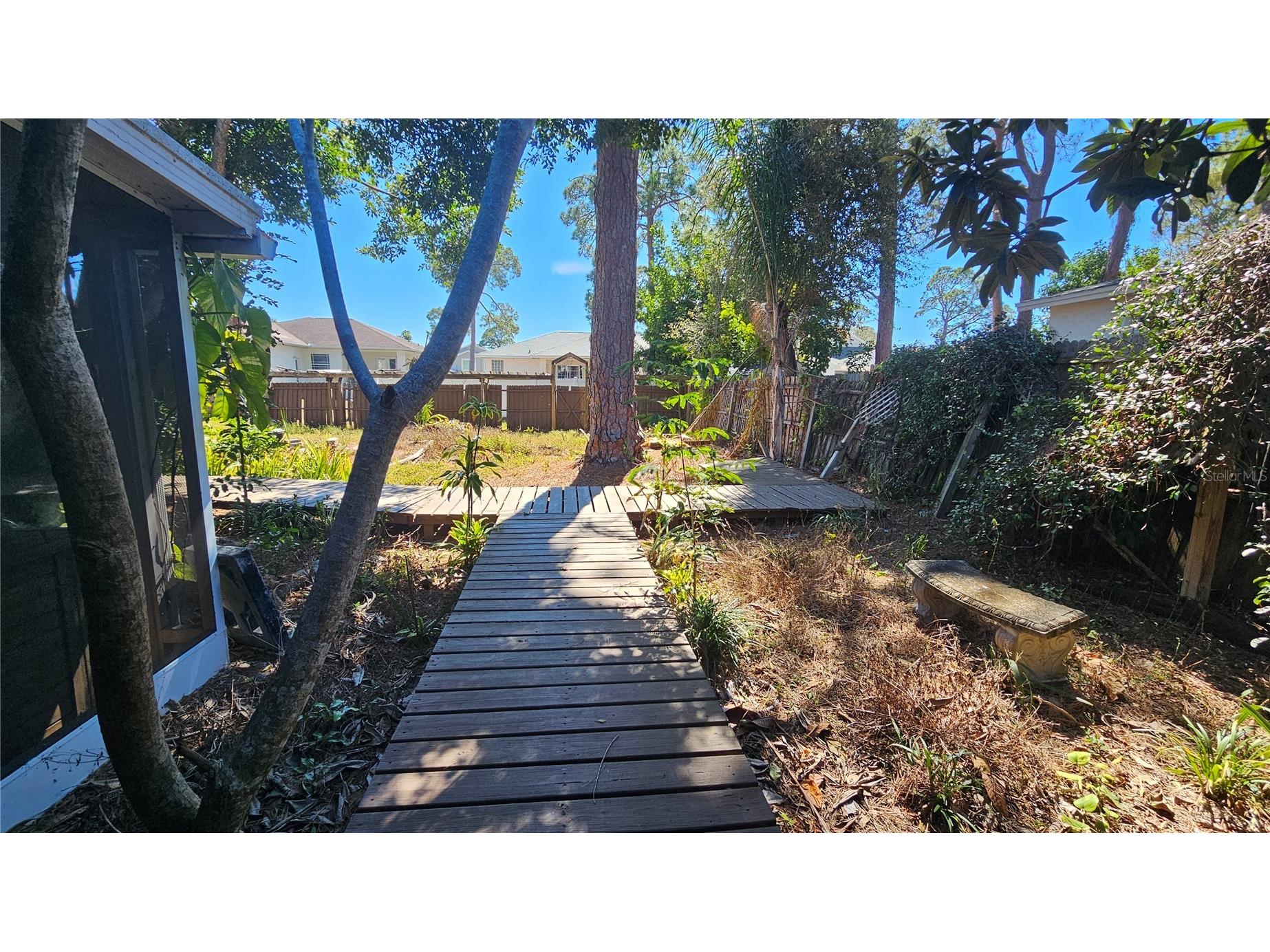 208 48th Avenue N Saint Petersburg FL 33703 TB8499062 image46