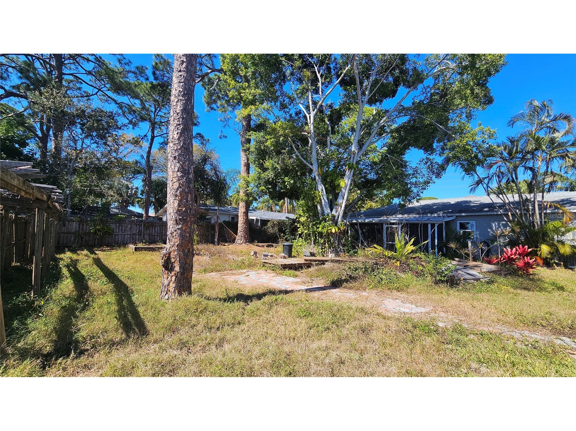 208 48th Avenue N Saint Petersburg FL 33703 TB8499062 image55