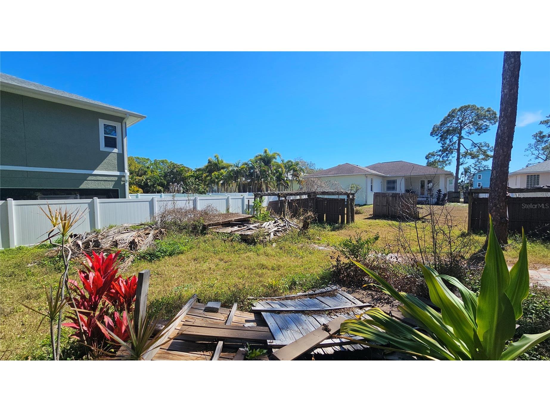208 48th Avenue N Saint Petersburg FL 33703 TB8499062 image72