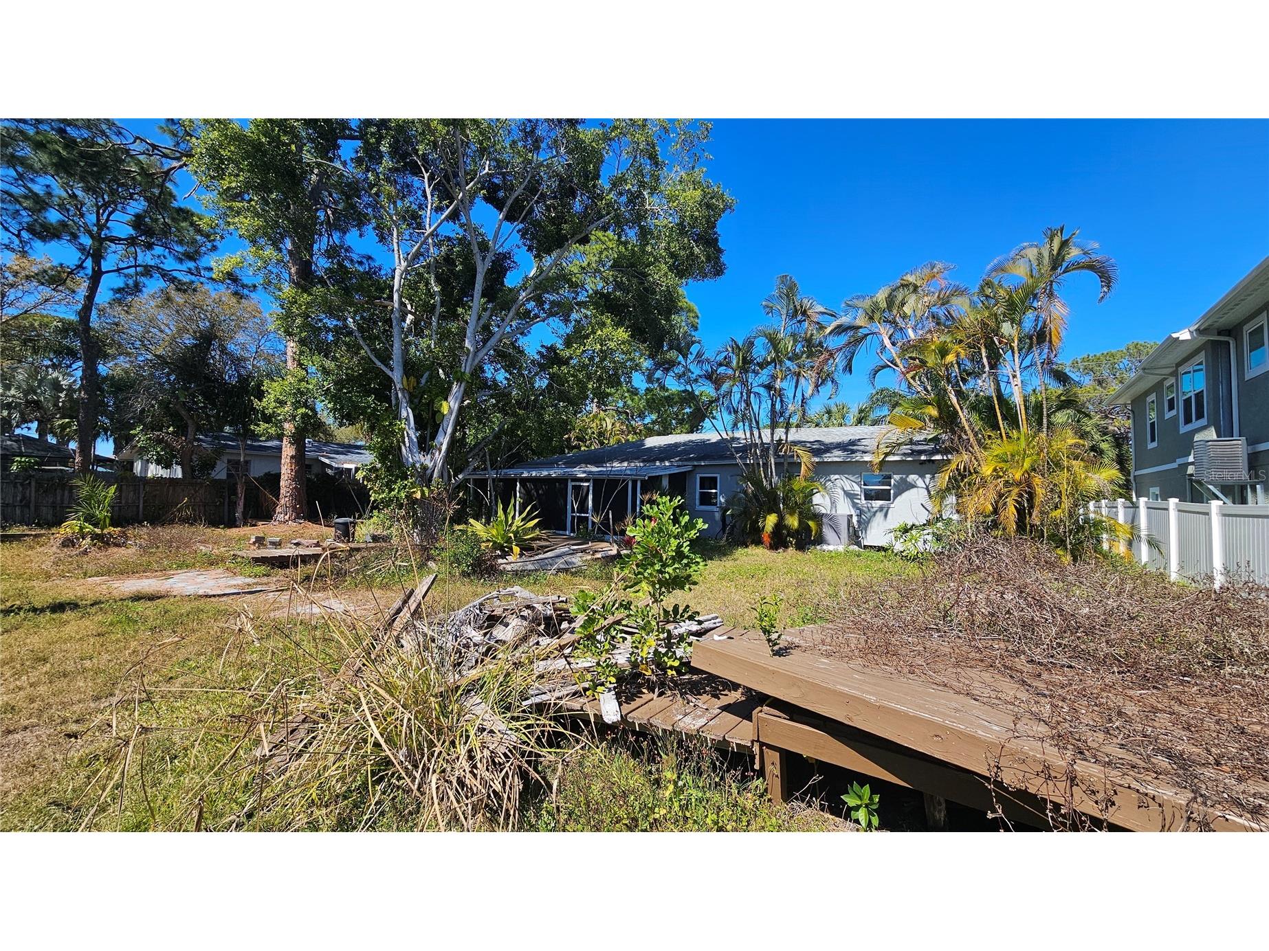 208 48th Avenue N Saint Petersburg FL 33703 TB8499062 image74