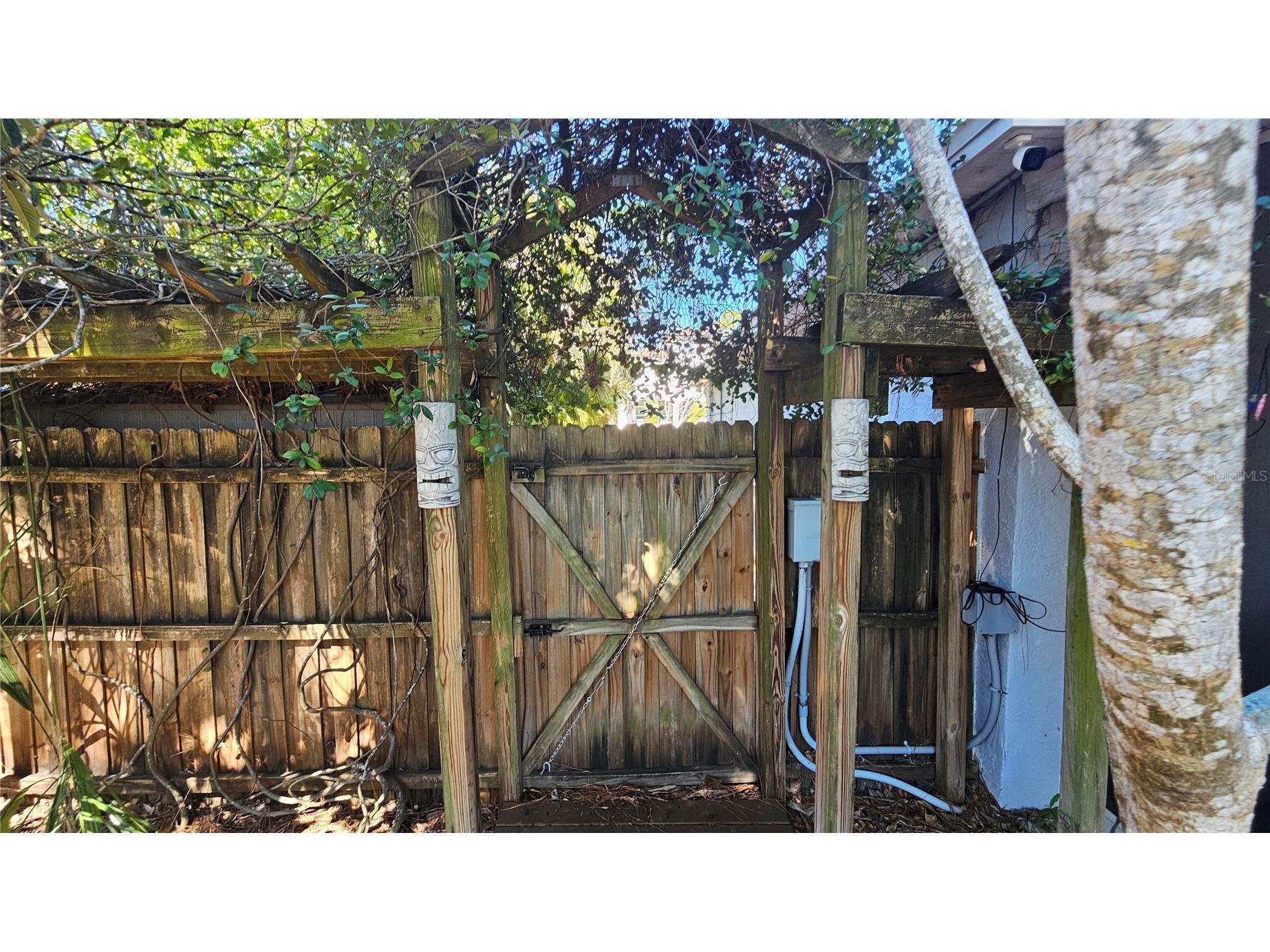 208 48th Avenue N Saint Petersburg FL 33703 TB8499062 image76
