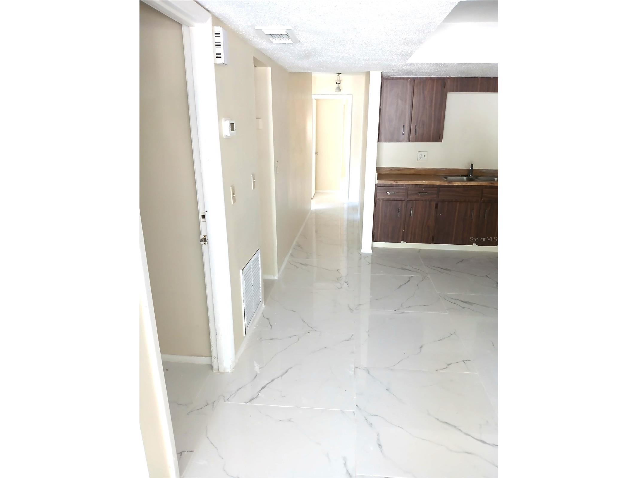 208 58th Avenue E Bradenton FL 34203 A4685901 image8