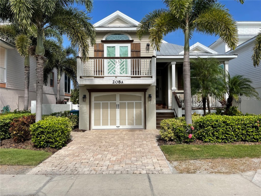 208 66th Street #A Holmes Beach FL 34217 A4514340 image1