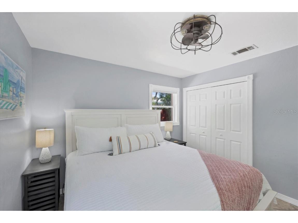 208 82nd Street #B Holmes Beach FL 34217 A4667981 image31