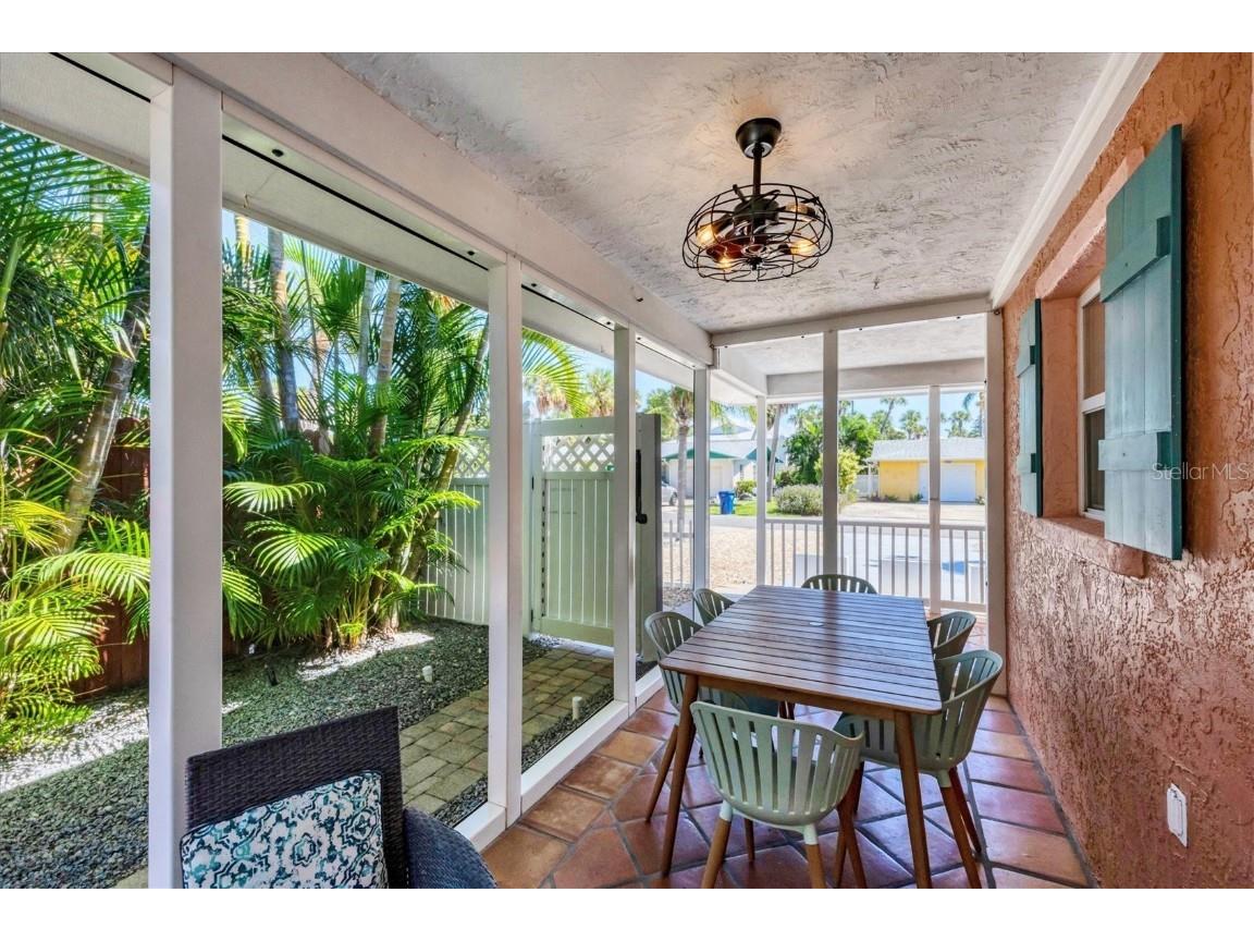 208 82nd Street #B Holmes Beach FL 34217 A4667981 image36