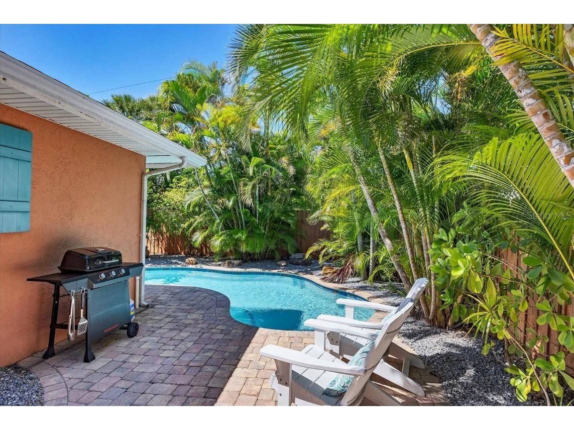 208 82nd Street #B Holmes Beach FL 34217 A4667981 image40