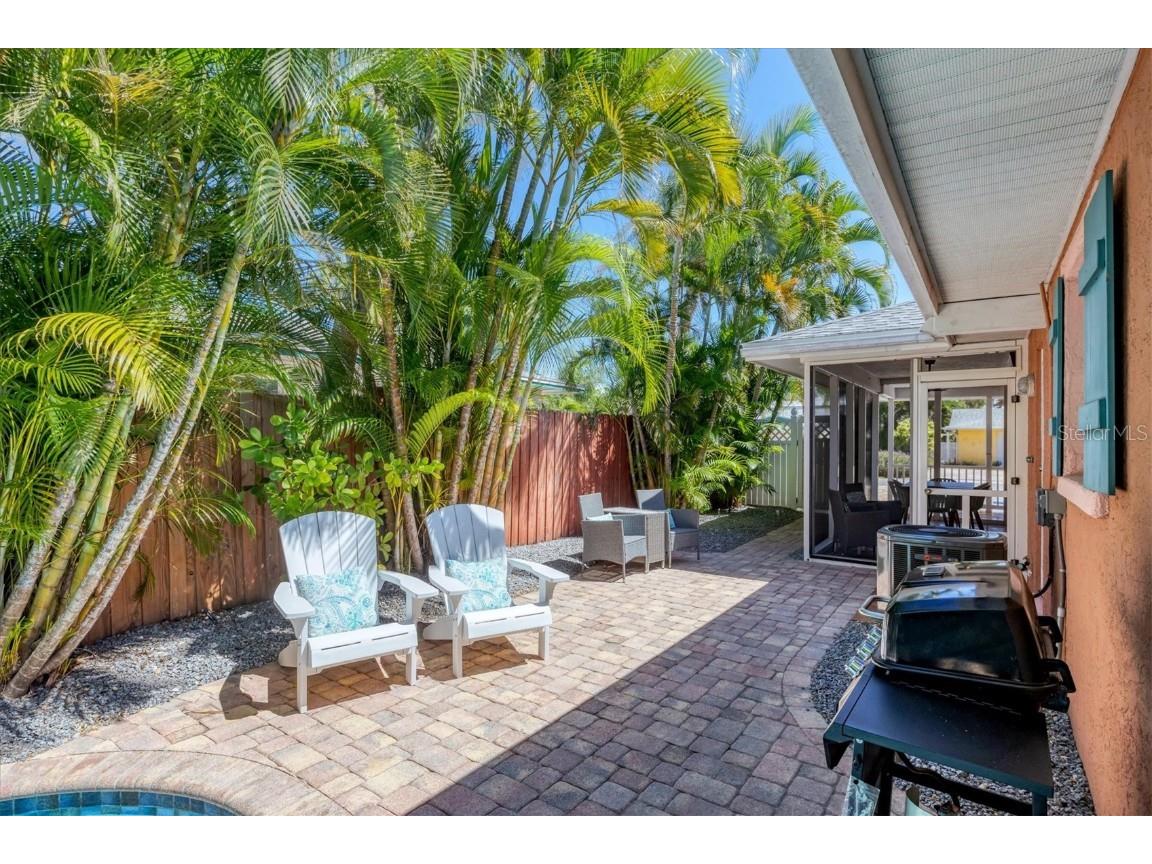 208 82nd Street #B Holmes Beach FL 34217 A4667981 image42