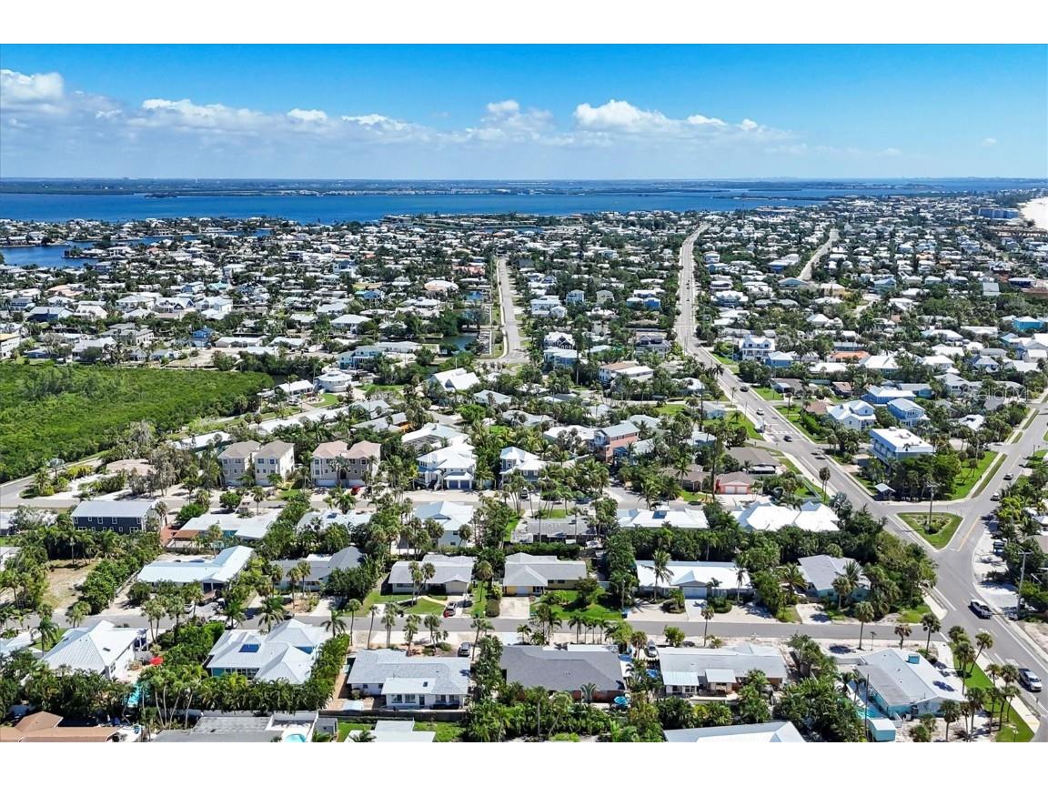 208 82nd Street #B Holmes Beach FL 34217 A4667981 image48