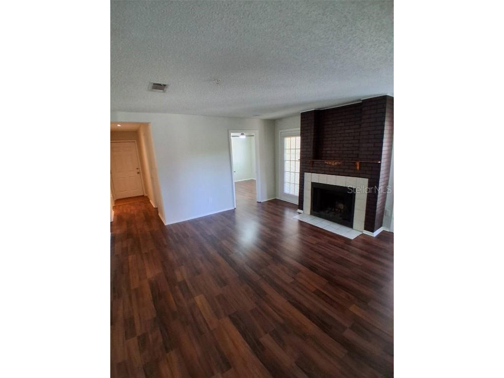 208 Afton Square #201 Altamonte Springs FL 32714 O6347351 image5