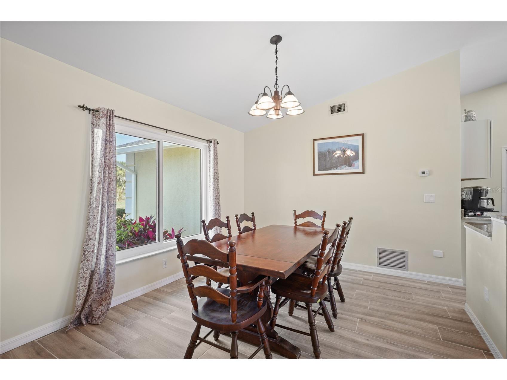208 Annapolis Lane Rotonda West FL 33947 D6145800 image10