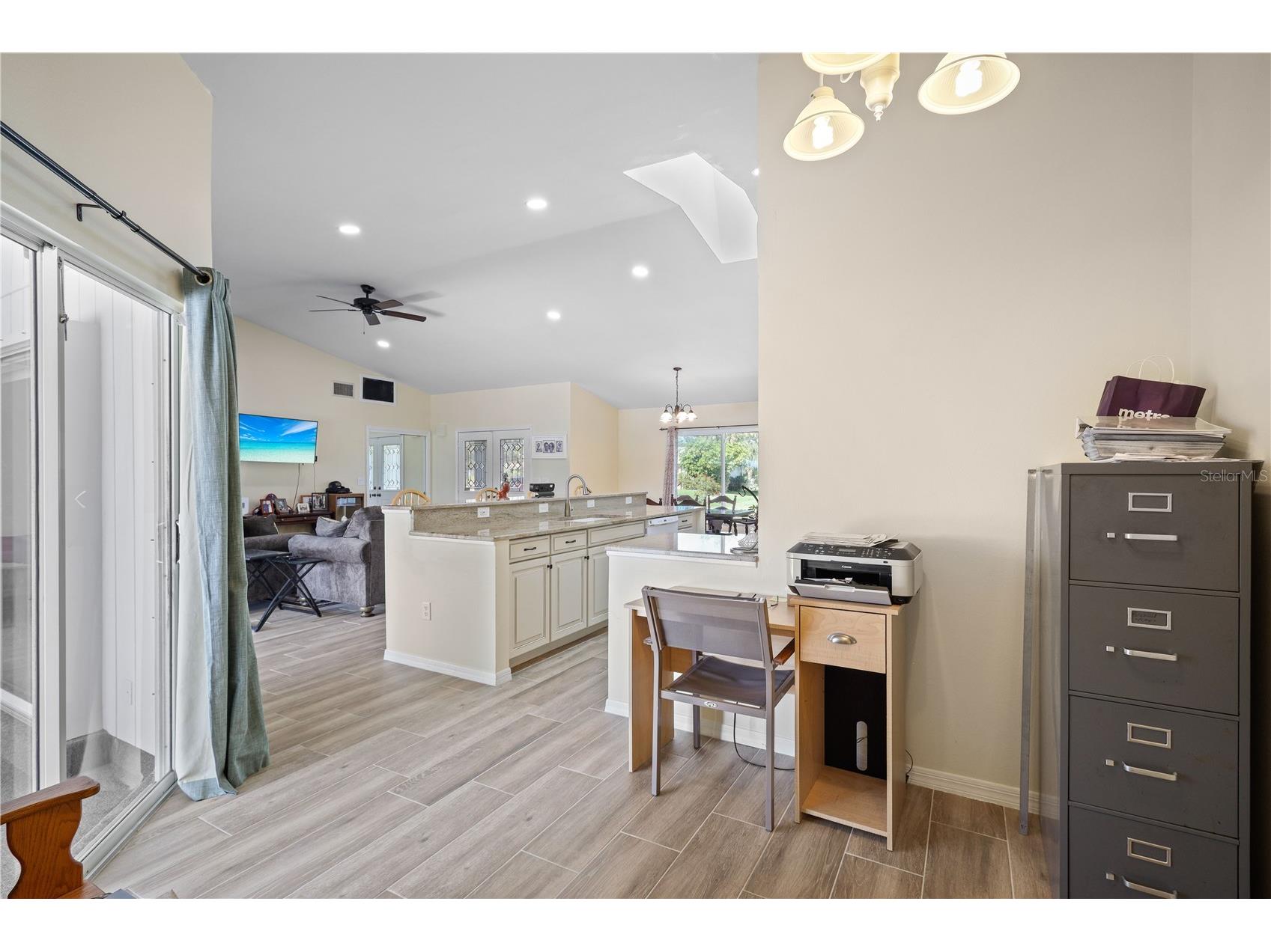 208 Annapolis Lane Rotonda West FL 33947 D6145800 image15